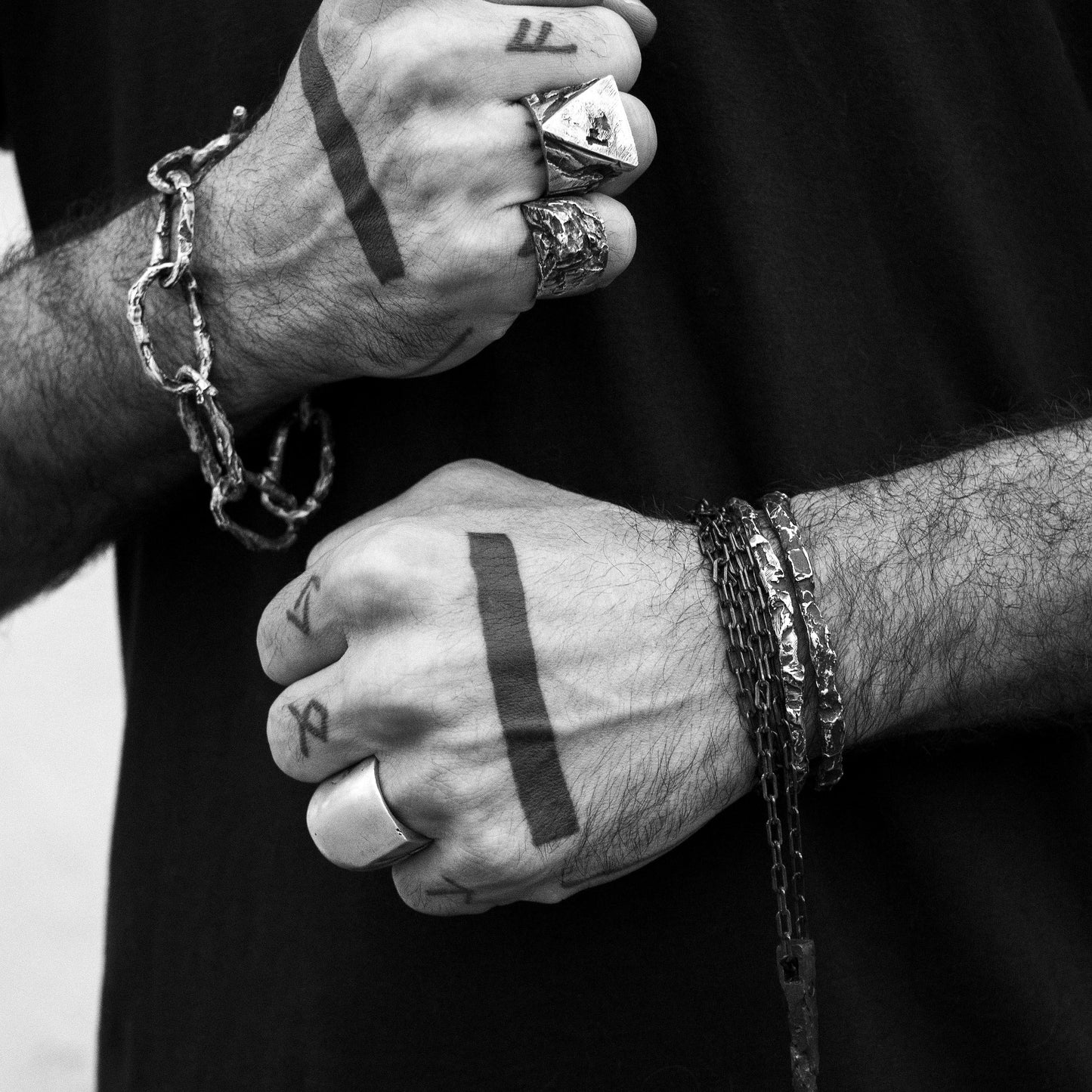 CANNIBAL CHAIN - OSS