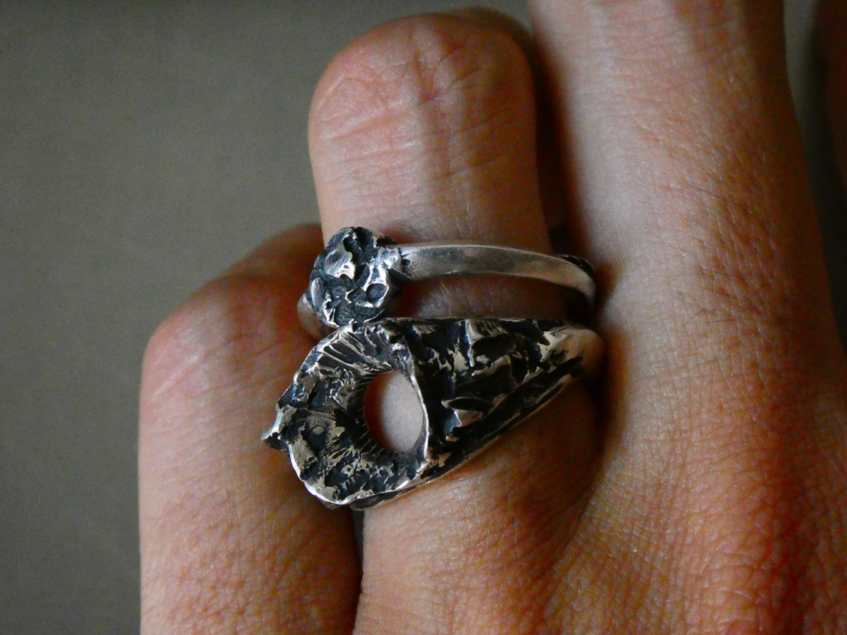 SILVER CROWN RING