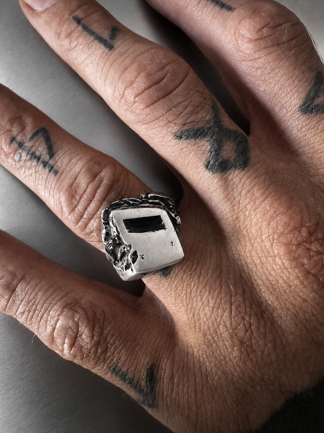 BETON BRUT RING