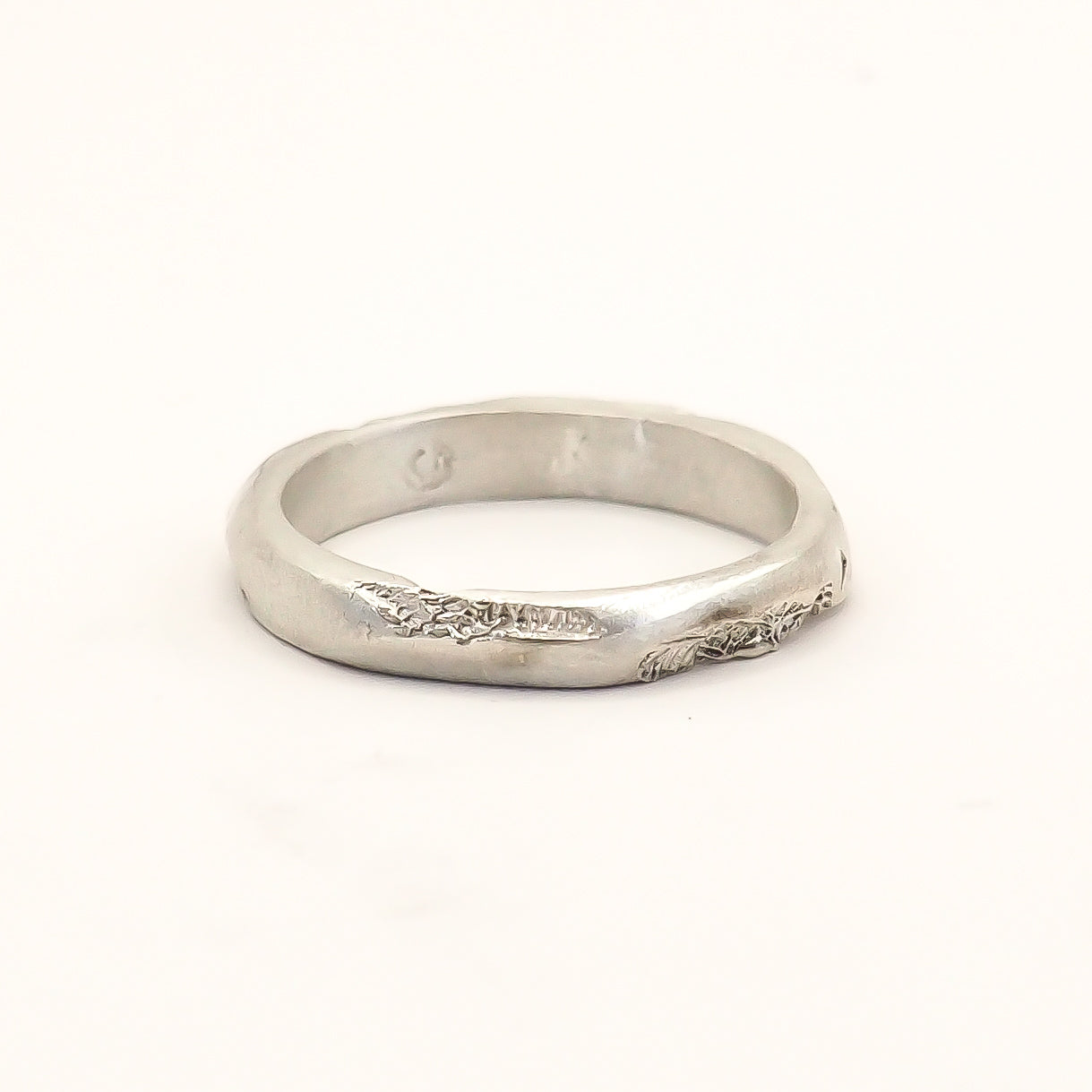 TINY BAND RING BIS
