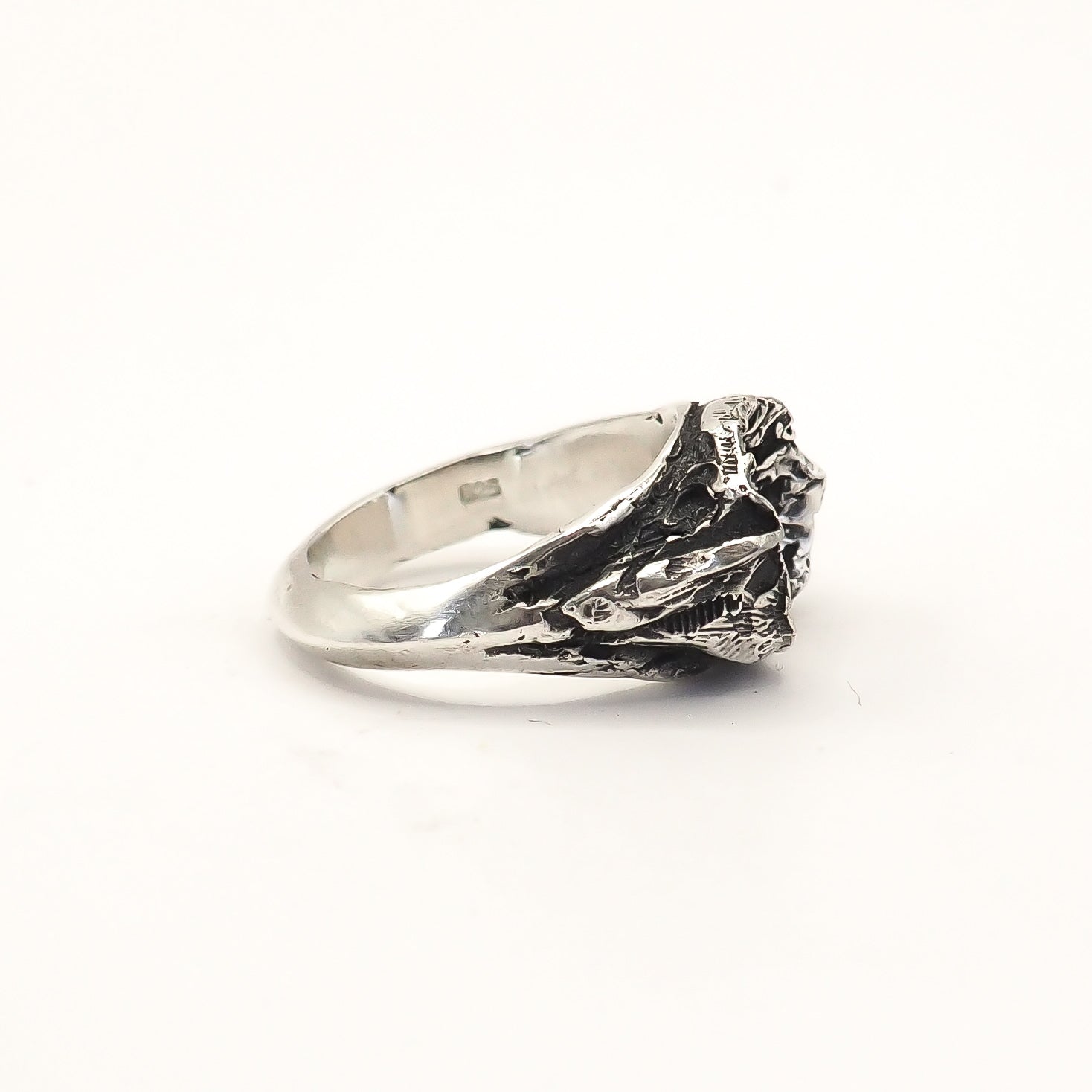 SILVER CROWN RING
