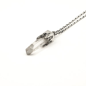 PENDULUM NECKLACE 46