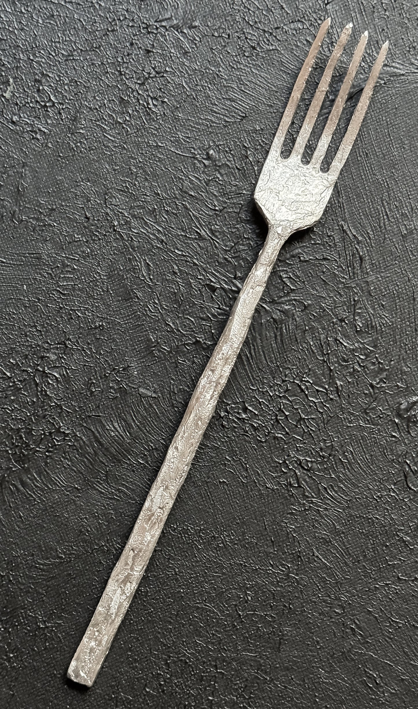 TABLE FORK