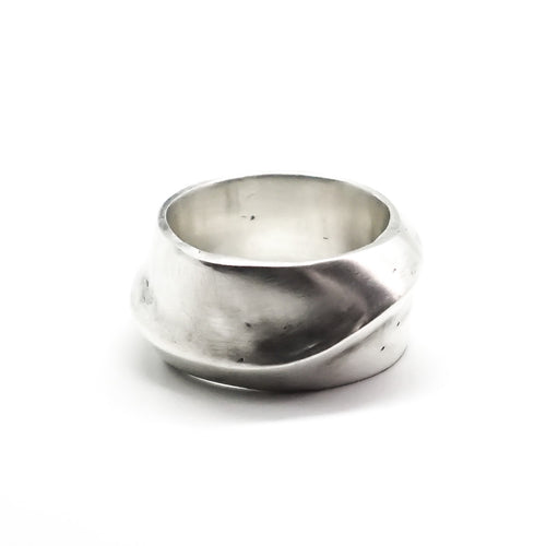 ANU RING