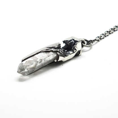 PENDULUM NECKLACE 18