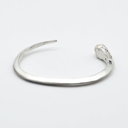 NUEV  BANGLE WHITE