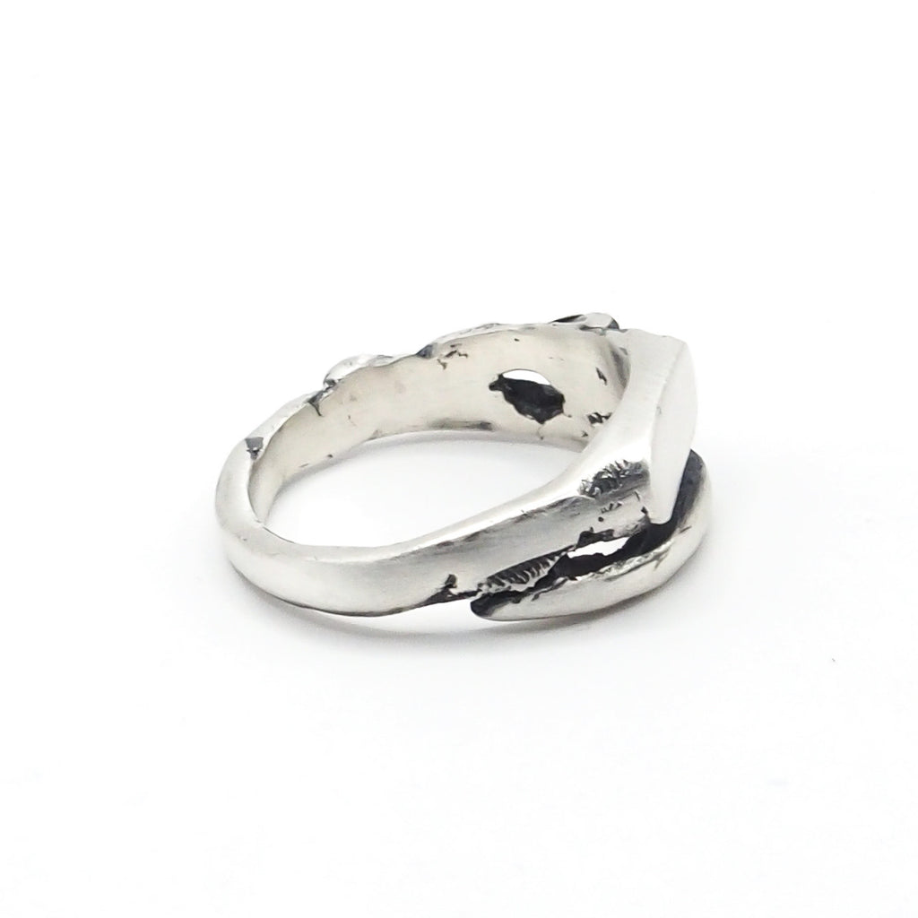 ATLANTIS  RING
