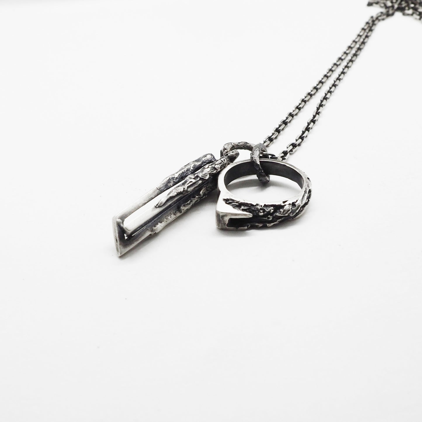 DUO BRUTAL NECKLACE