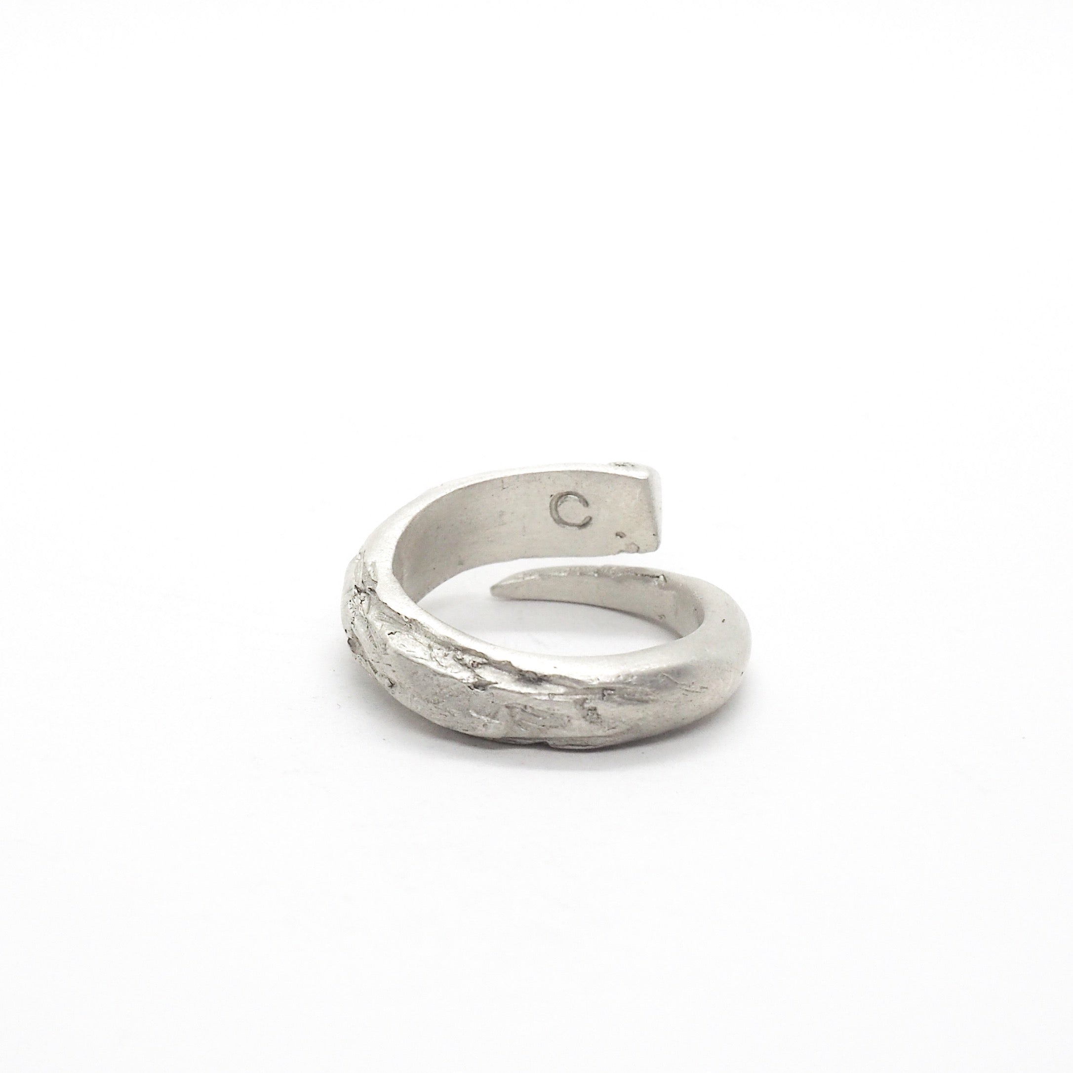 PYRAMID DREAM RING WEISS