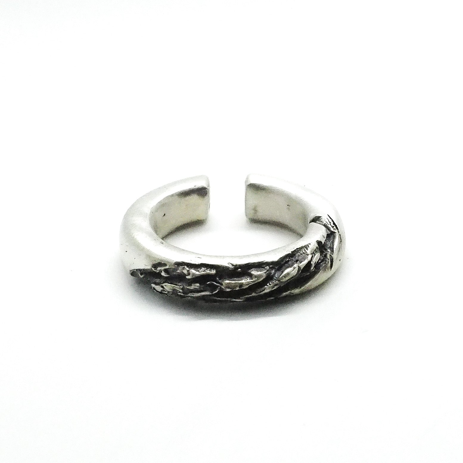CITIZEN DREAM EAR CUFF