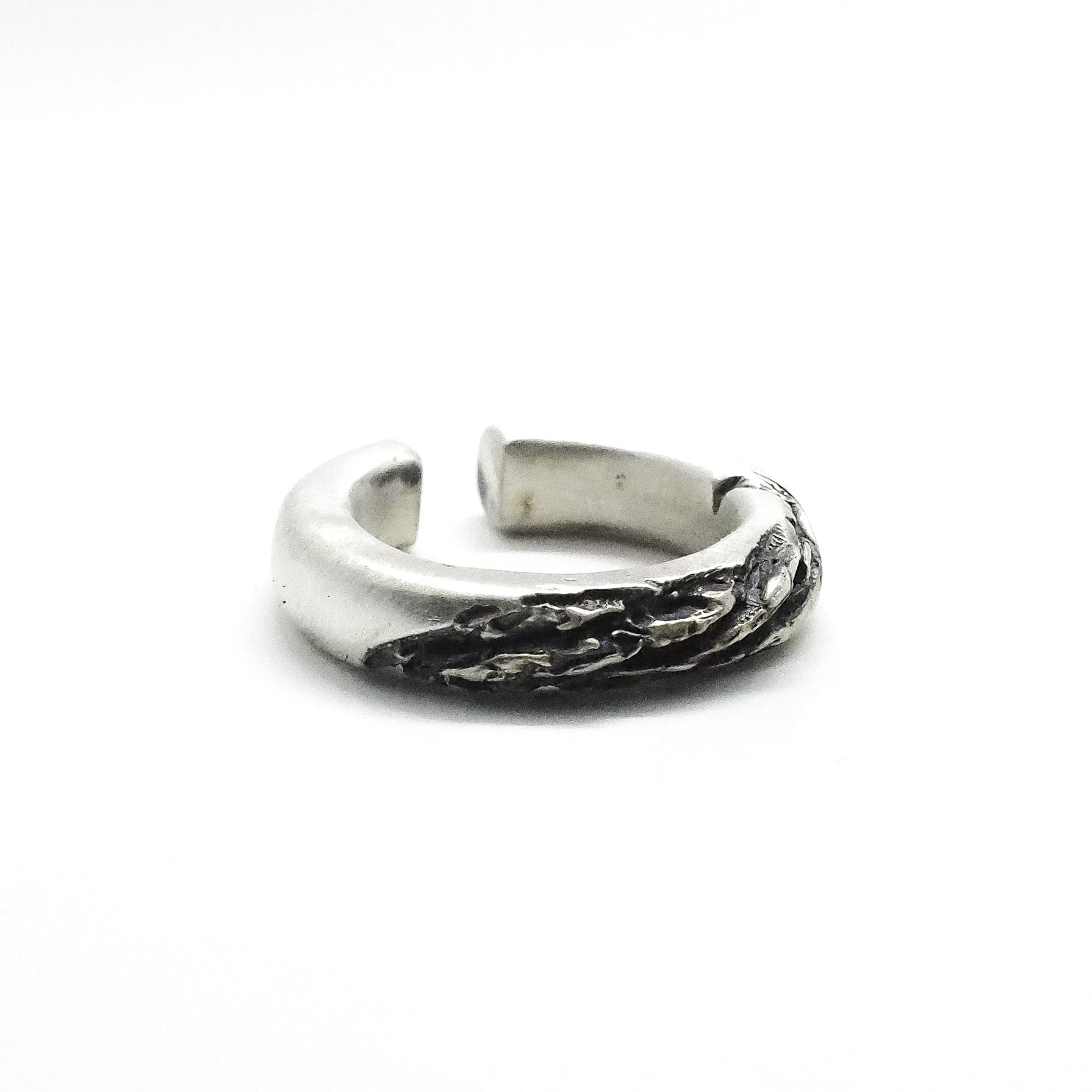 CITIZEN DREAM EAR CUFF