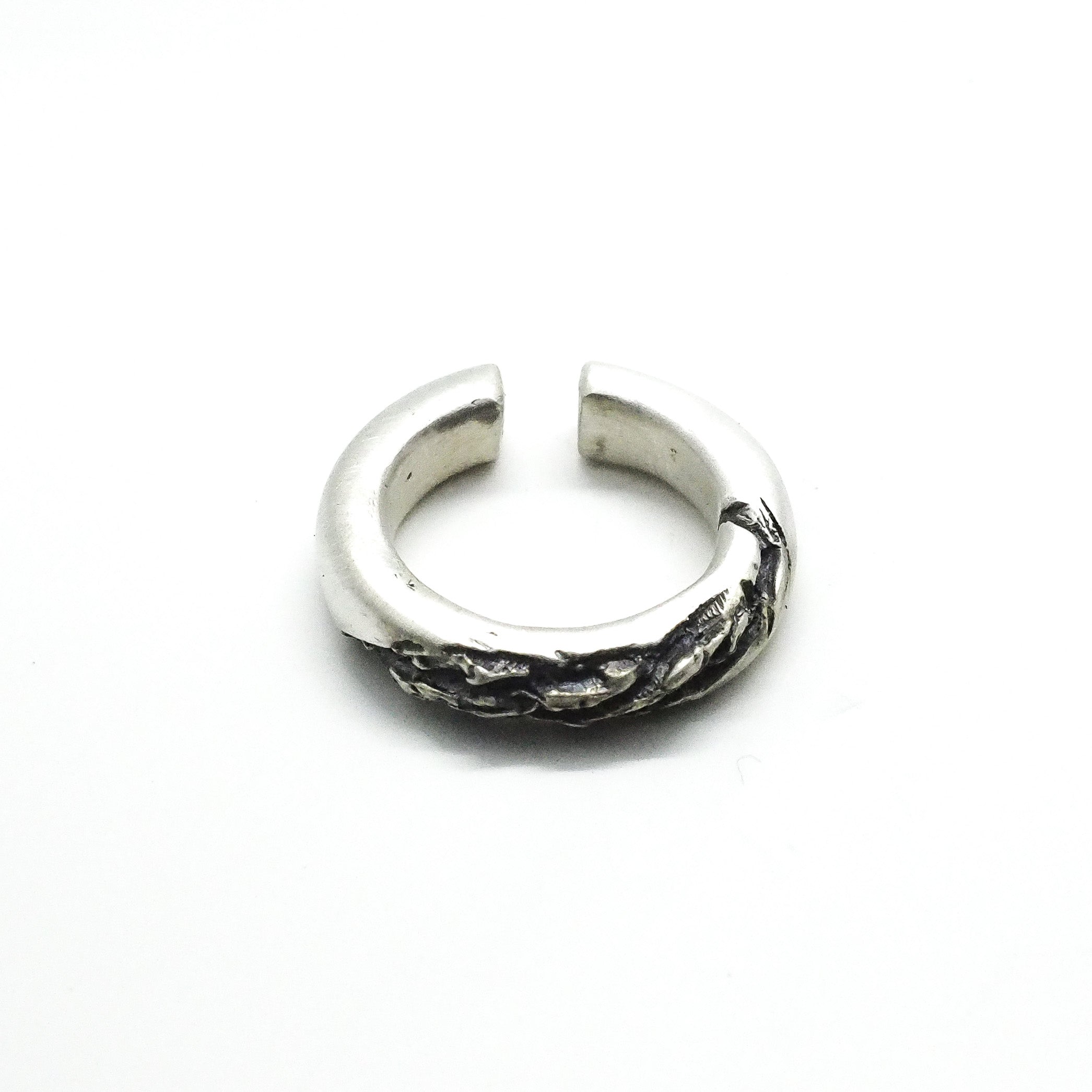 CITIZEN DREAM EAR CUFF
