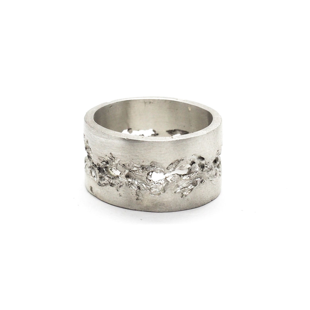 RING GEBROCHENES BAND WEISS