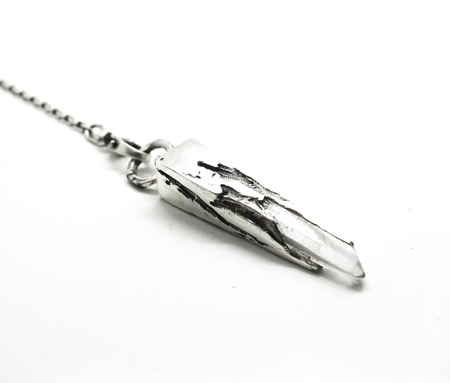 PENDULUM NECKLACE 05