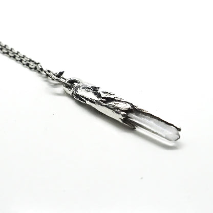 PENDULUM NECKLACE 06