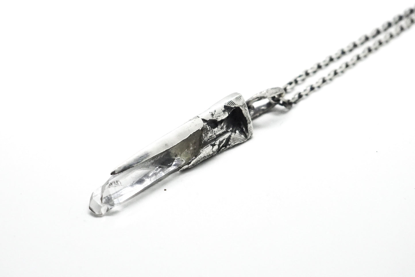 PENDULUM NECKLACE 13