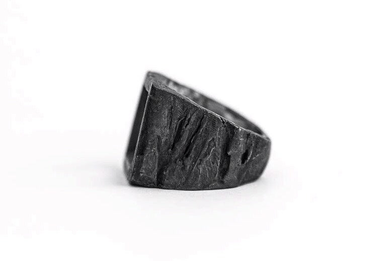 O- SQ SIGNET RING - OSS